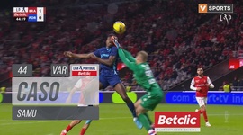 Liga Portugal Betclic: Sp. Braga vs FC Porto, Caso Samu (VAR), 44' (2024-2025)