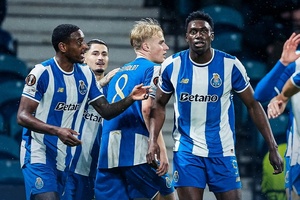 Liga Europa: FC Porto vence Malmo por 2-1 e sobe ao oitavo lugar da fase de liga