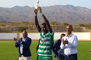 Palmeira sagra-se campeão de futebol de Cabo Verde e consegue a 'dobradinha'