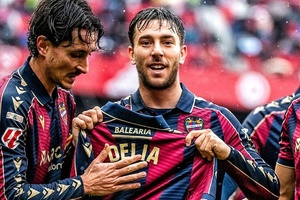Levante vence Getafe e aproxima-se da permanência na Liga