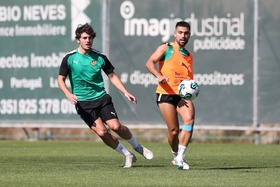 Rio Ave arranca trabalhos da nova época anunciando renovações de Amine e Hernâni