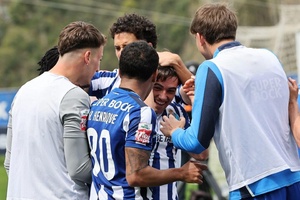 FC Porto B aproveita expulsão para somar três pontos frente ao Paços Ferreira
