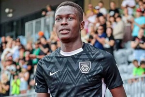 OFICIAL: Vitória SC confirma Alioune Ndoye: "Está contratado, só falta burocracia"