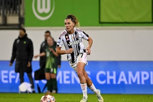 Ana Capeta estreia-se pela Juventus com golo e assistência na Liga dos Campeões