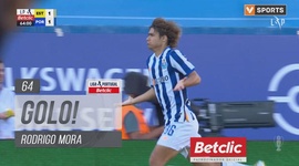 Liga Portugal Betclic: Estoril vs FC Porto, Golo 1-2 Rodrigo Mora (2024-2025)