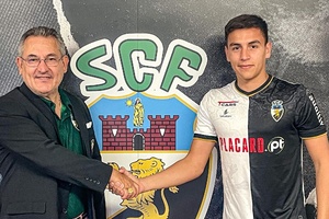 OFICIAL: Médio argentino Facundo Cáseres reforça Farense