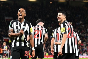Arsenal e Manchester United são eliminados da Taça da Liga inglesa