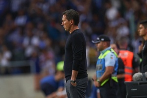 Roger Schmidt: "A vitória poderia ter sido mais fácil"