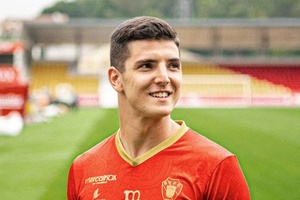 OFICIAL: Martim Neto anunciado no Gil Vicente por empréstimo do Benfica