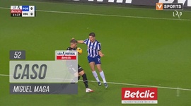 Liga Portugal Betclic: FC Porto vs V. Guimarães, Caso Miguel Maga, 52' (2024-2025)