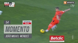 Liga Portugal Betclic: Farense vs V. Guimarães, Jogada João Miguel Mendes, 54' (2024-2025)