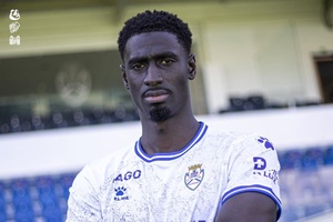 OFICIAL: Feirense reforça ataque com Marokhy Ndione