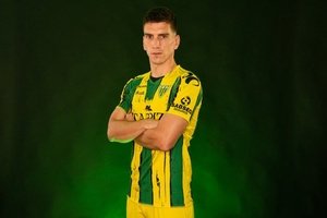 Ricardo Alves renova pelo Tondela até 2023