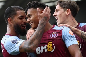 Inglaterra: Aston Villa atropela na receção ao Brighton e sobe ao pódio da Premier League