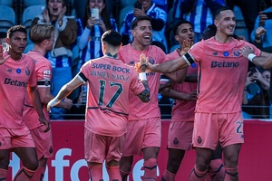 I Liga: FC Porto regressa aos triunfos na visita ao Nacional