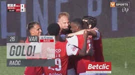 Liga Portugal Betclic: Sp. Braga vs AVS SAD, Golo 2-0 Račić (VAR) (2024-2025)
