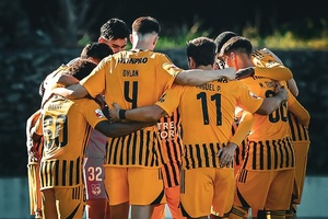 Lusitânia de Lourosa recebe Marítimo para a II Liga em Oliveira de Azeméis