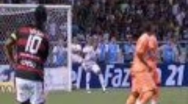 A estreia de Ronaldinho no Flamengo