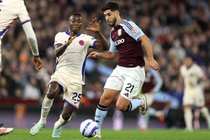 Inglaterra: Chelsea perde em Birmingham e confirma mau momento na Premier League