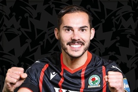 OFICIAL: Yuri Ribeiro deixa Sporting de Braga e ruma ao Blackburn Rovers