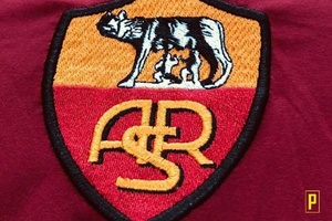 Roma apresenta novo emblema e inicia nova era com Gasperini