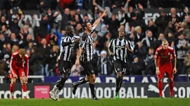 Premier League: Newcastle 3 - 1 Liverpool (2010-2011)