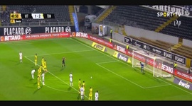 Liga Portugal Bwin: V. Guimarães (2-2) Tondela, Golo Oscar Estupiñán (g.p.), 41m (2021-2022)