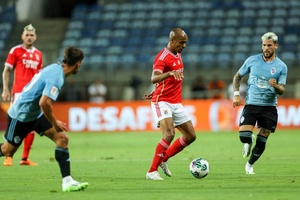 Benfica vence Celta de Vigo ‘ao cair do pano’ e conquista Troféu do Algarve