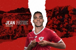 Mercado: Santa Clara contrata extremo brasileiro Jean Patric