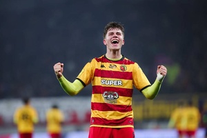 Mercado: FC Porto fecha contratação de extremo polaco