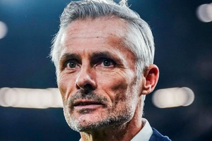 Schalke 04 despacha Van Wonderen antes do previsto