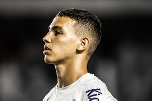 Mercado: Monaco e Chelsea na corrida para a contratação de Deivid Washington