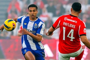 I Liga: FC Porto desperdiça dois golos de vantagem e empata no clássico com o Benfica