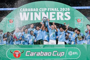 Guardiola conquista a quinta Taça da Liga pelo City