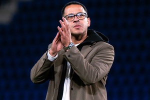 Liam Rosenior é o novo treinador do Chelsea até 2032