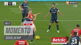 Liga Portugal Betclic: Benfica vs Moreirense, Jogada Schjelderup, 52' (2024-2025)