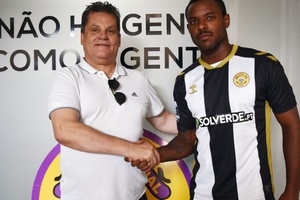 OFICIAL: Ulisses Rocha reforça eixo defensivo do Nacional