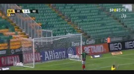 Liga Portugal Bwin: Paços Ferreira (2-0) Marítimo, Golo Nuno Santos (VAR), 29m (2021-2022)