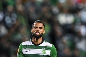 Mercado: Defesa central do Sporting perto de assinar pelo Feyenoord