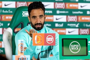 Sporting: Amorim assume estar preparado para perder Porro e Edwards mas só pela cláusula