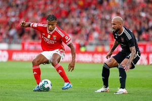 Neres, Bah, Kökcü e Musa são baixas no plantel do Benfica