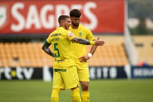 Felgueiras dá volta ao marcador e deixa Paços em risco de descida