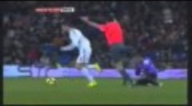 Agressão de Cristiano Ronaldo a Patrick Mtiliga