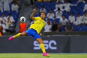 Al Nassr, de Luís Castro e Ronaldo, empata na Taça dos Campeões árabes