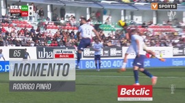 Liga Portugal Betclic: CF Estrela Amadora vs Santa Clara, Jogada Rodrigo Pinho, 65' (2024-2025)