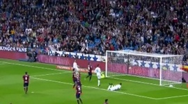 La Liga: Real Madrid 3 - 0 Eibar (2017-2018)