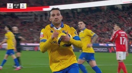Liga Portugal Betclic: Benfica vs Estoril, Golo 2-1 João Carvalho (2025-2026)