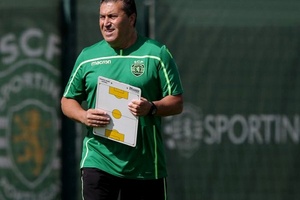 «A bola está do lado do Wendel» - José Peseiro