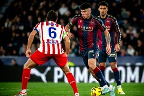 Levante empata com Atlético e mantém esperança de permanência